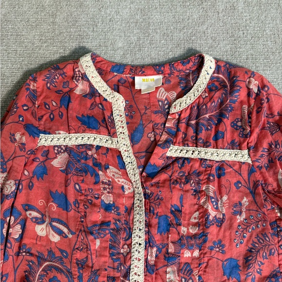 Maeve by Anthropologie Abella Butterfly Floral Crochet Trim Blouse Red Blue – 6 - Picture 3 of 6